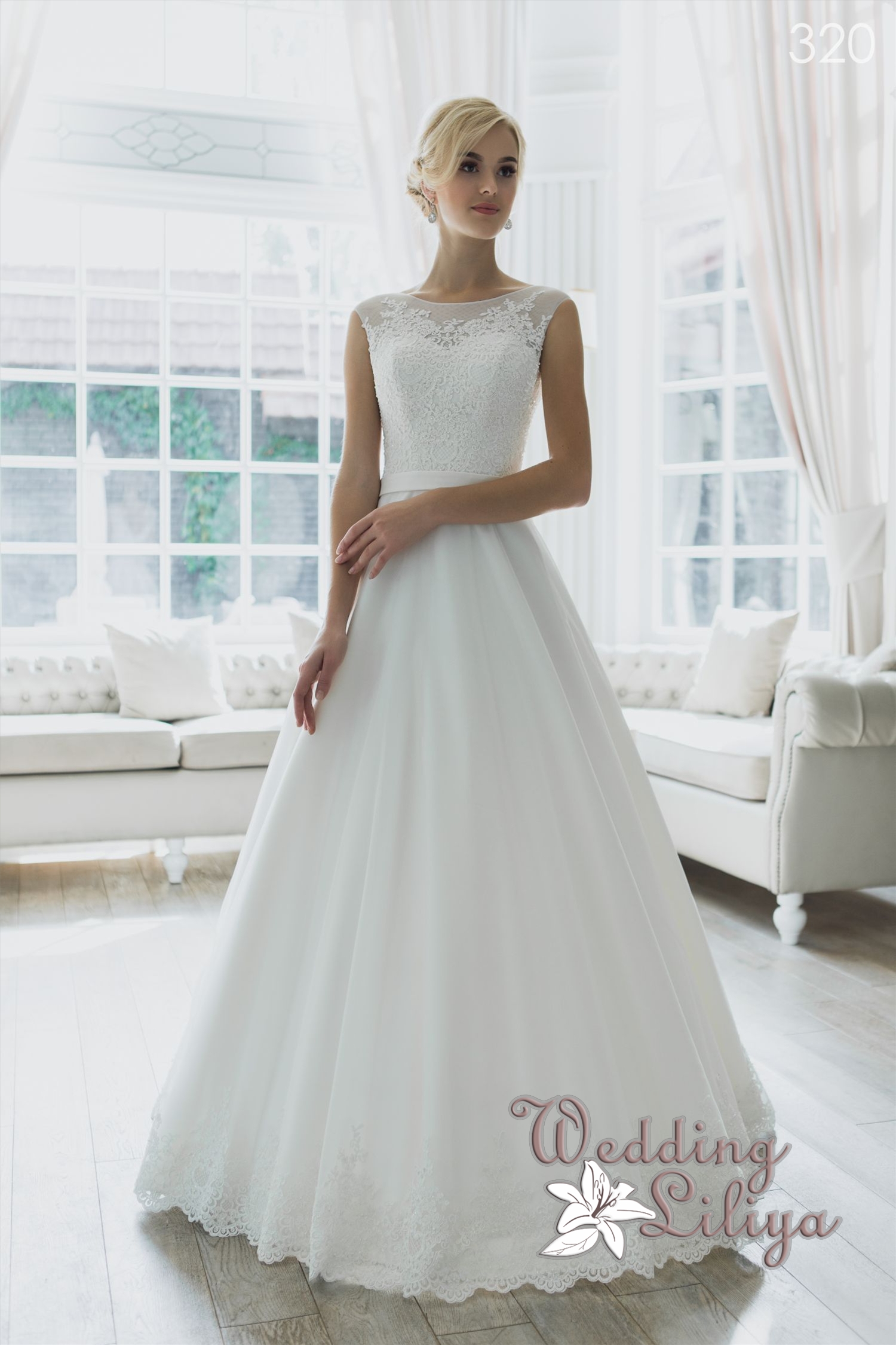 Свадебное платье №320