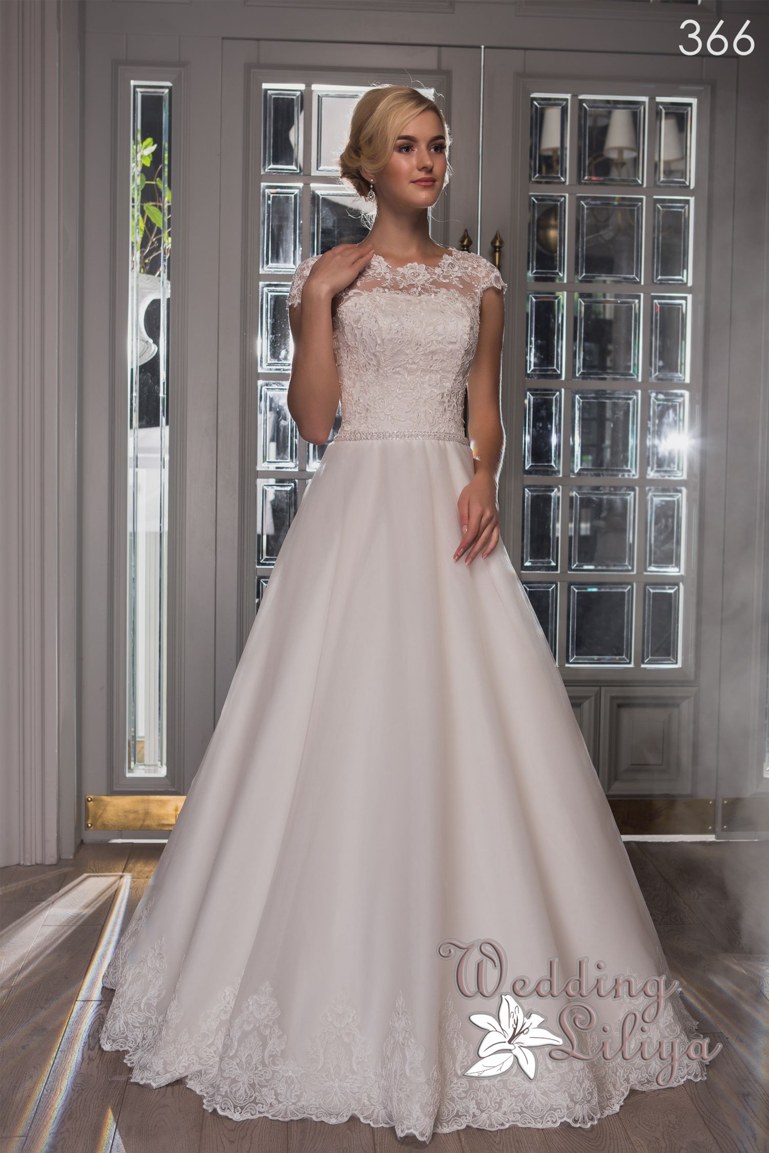 Свадебное платье №366