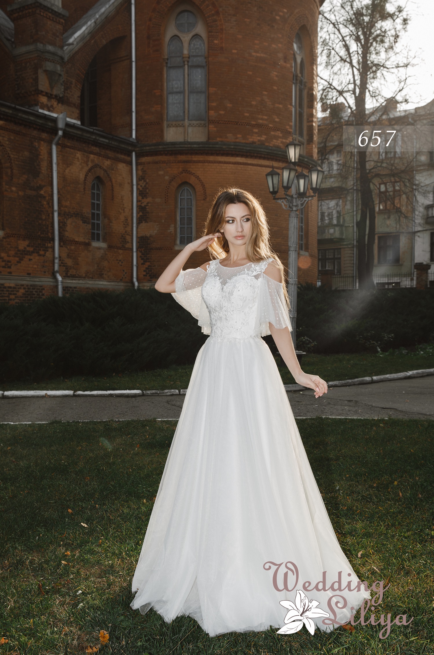 Свадебное платье №657